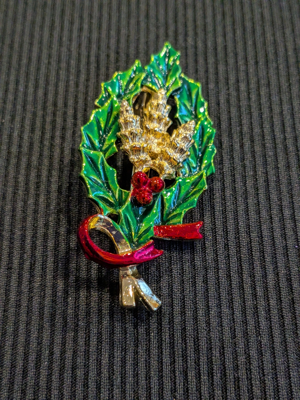 #1:  Festive Green and Red Wreath Brooch with Gold Wheat Accent Vintage 1950s